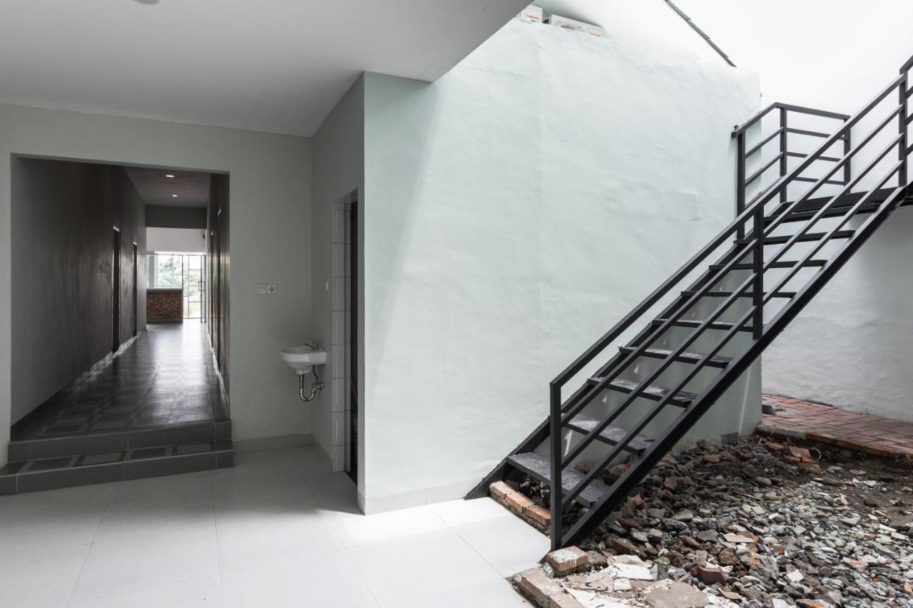 Reddoorz Plus Near Rs Usu Medan 2 Εξωτερικό φωτογραφία